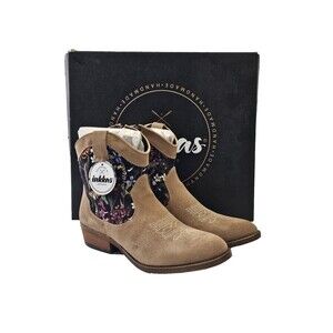 MW Women's 8 Inkkas Monterey Black Western Boot Suede Ankle Booties Pull On NEW